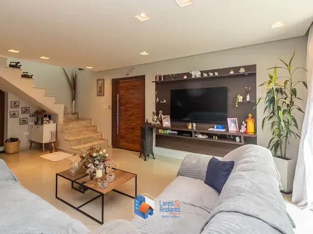 Sobrado com 183m² 3 quartos e 5 banheiros, à venda, no bairro Jaraguá ( Jd. Santa Lucrécia) em São Paulo