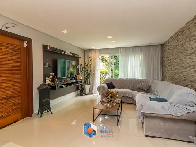 Sobrado com 183m² 3 quartos e 5 banheiros, à venda, no bairro Jaraguá ( Jd. Santa Lucrécia) em São Paulo