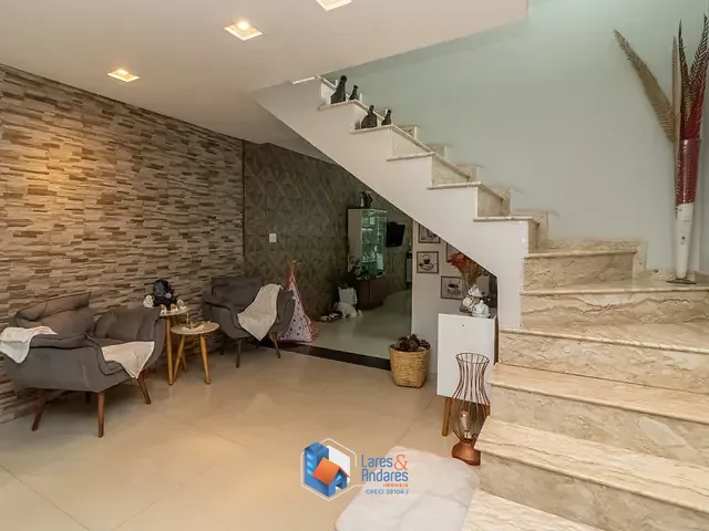 Sobrado com 183m² 3 quartos e 5 banheiros, à venda, no bairro Jaraguá ( Jd. Santa Lucrécia) em São Paulo