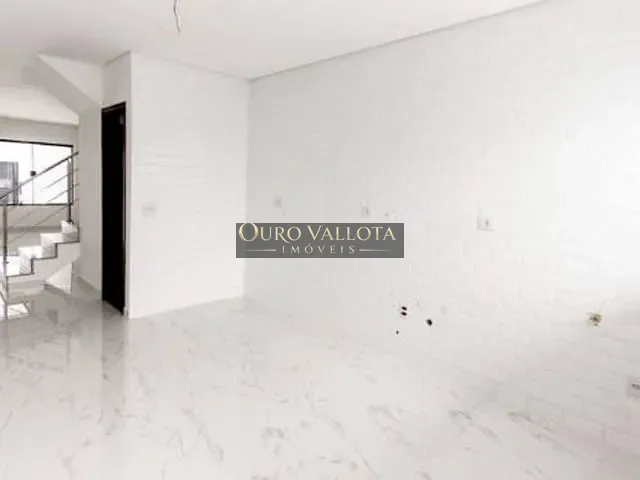 Sobrado com 110m² 3 quartos e 2 banheiros, à venda, no bairro Jardim Avelino em São Paulo