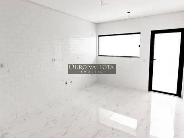Sobrado com 110m² 3 quartos e 2 banheiros, à venda, no bairro Jardim Avelino em São Paulo