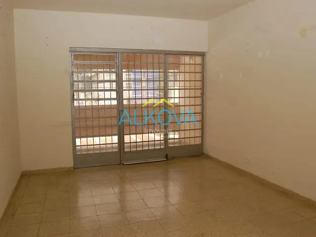 Sobrado com 240m², à venda, no bairro Jardim Bela Vista em São José dos Campos