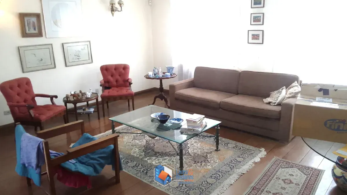 Sobrado, 5 quartos, 195 m² - Foto 1