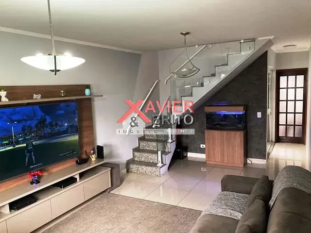 Sobrado com 106m² 3 quartos e 2 banheiros, à venda, no bairro Jardim Brasília (Zona Leste) em São Paulo