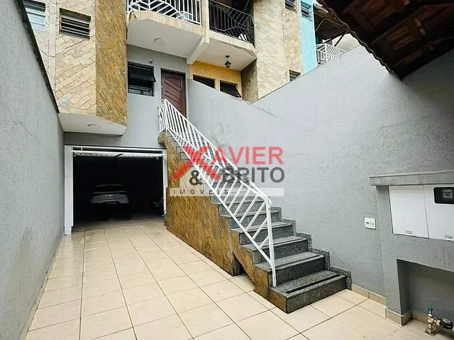 Sobrado com 106m² 3 quartos e 2 banheiros, à venda, no bairro Jardim Brasília (Zona Leste) em São Paulo