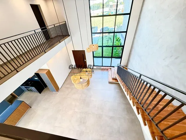 Sobrado com 360m² 3 quartos e 5 banheiros, à venda, no bairro Jardim Villa Sapezal em Indaiatuba