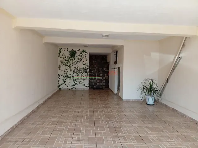 Sobrado com 249m² 3 quartos e 2 banheiros, à venda, no bairro Vila Rubens em Indaiatuba