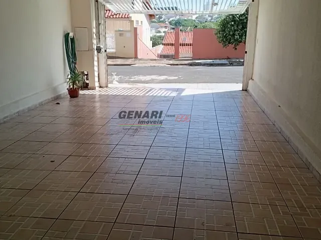 Sobrado com 249m² 3 quartos e 2 banheiros, à venda, no bairro Vila Rubens em Indaiatuba