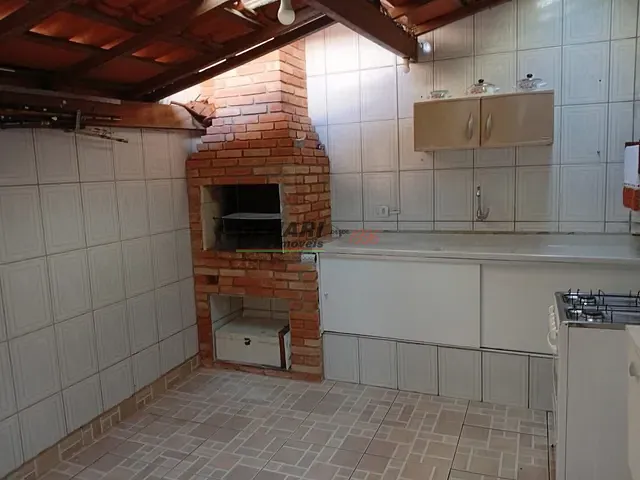 Sobrado com 249m² 3 quartos e 2 banheiros, à venda, no bairro Vila Rubens em Indaiatuba