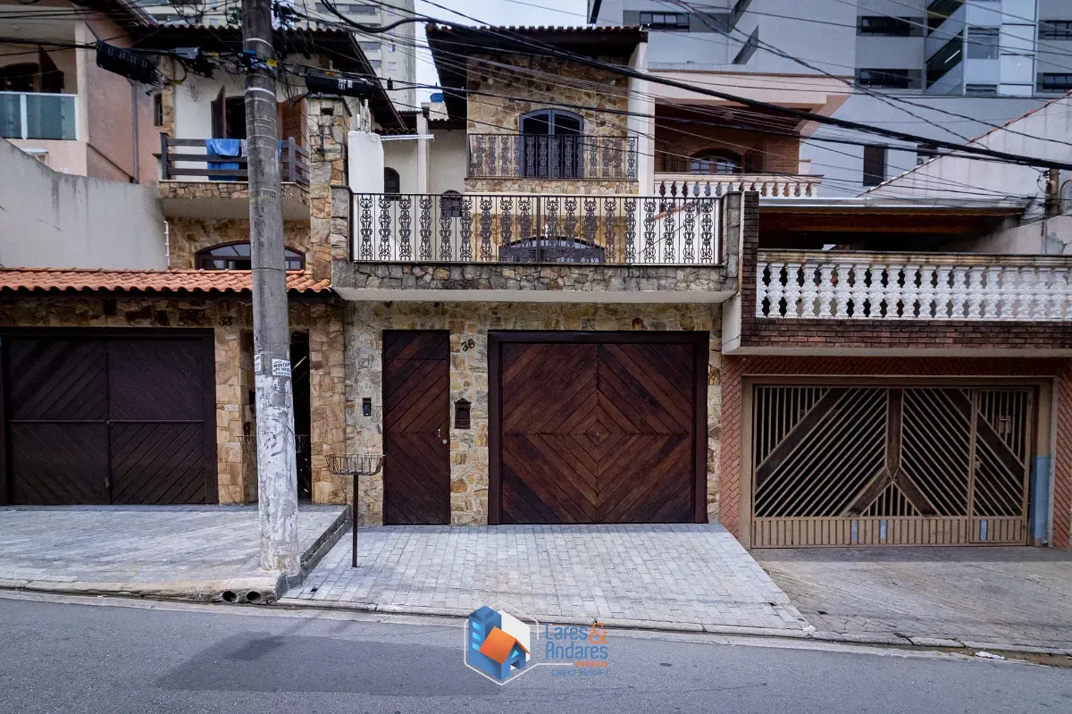 Sobrado, 3 quartos, 200 m² - Foto 1