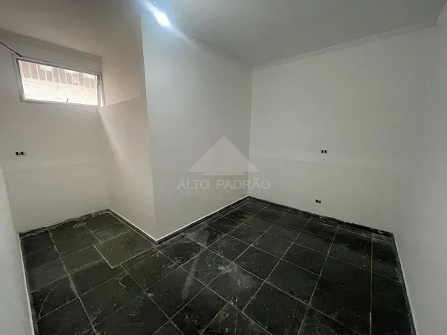 Sobrado com 137m² 2 quartos e 2 banheiros, à venda, no bairro Vila Bocaina em Mauá