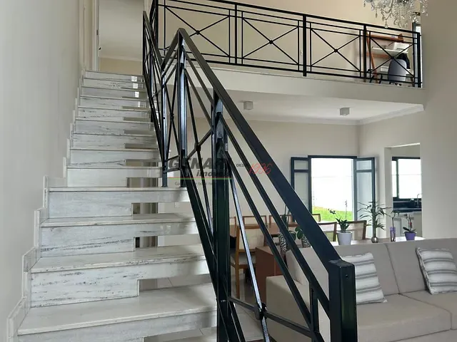 Sobrado com 300m² 3 quartos e 4 banheiros, à venda, no bairro Jardim Residencial Maria Dulce em Indaiatuba