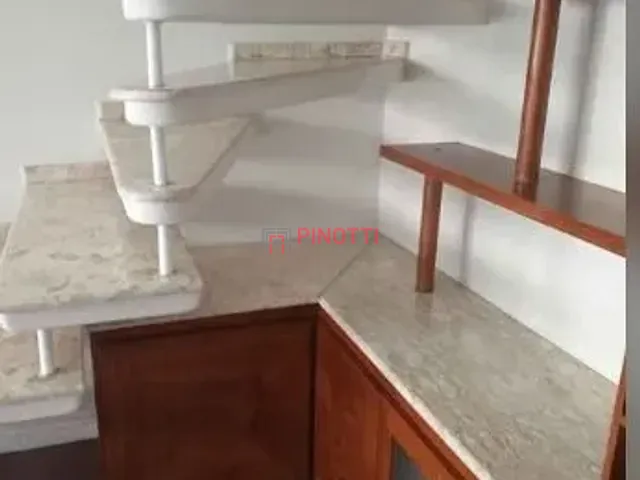 Sobrado 2 quartos e 1 banheiro, à venda, no bairro Nova Petrópolis em São Bernardo do Campo