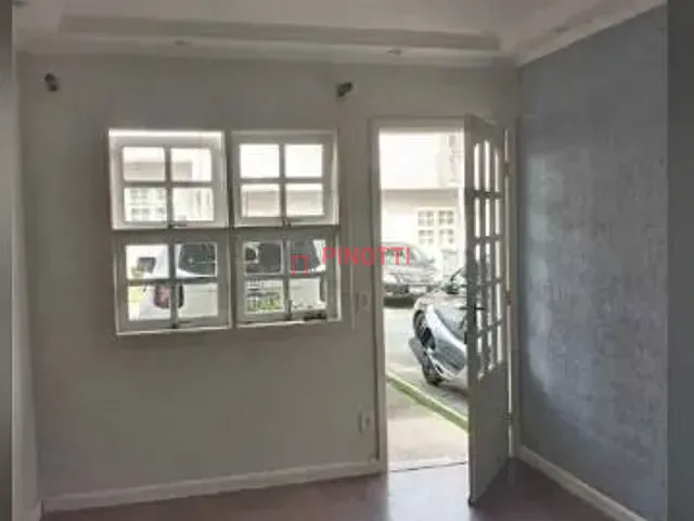 Sobrado 2 quartos e 1 banheiro, à venda, no bairro Nova Petrópolis em São Bernardo do Campo