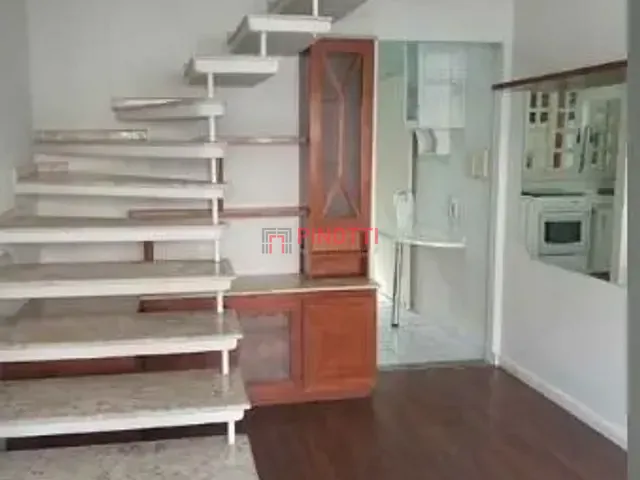 Sobrado 2 quartos e 1 banheiro, à venda, no bairro Nova Petrópolis em São Bernardo do Campo