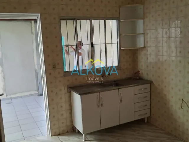 Sobrado com 250m² 4 quartos e 2 banheiros, à venda, no bairro Bosque dos Eucaliptos em São José dos Campos