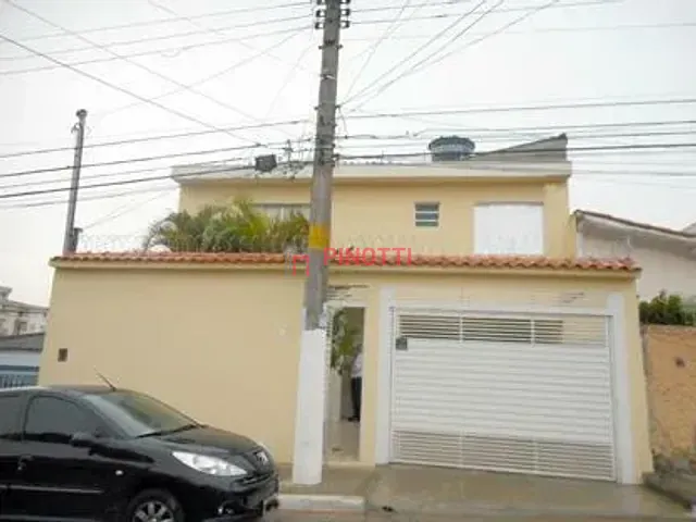 Sobrado 4 quartos e 2 banheiros, à venda, no bairro Santa Terezinha em São Bernardo do Campo