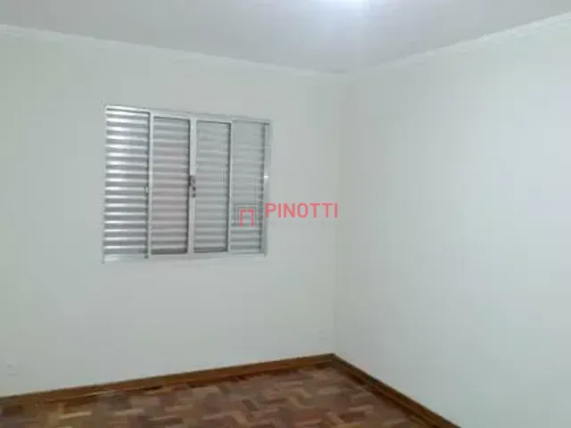 Sobrado 4 quartos e 2 banheiros, à venda, no bairro Santa Terezinha em São Bernardo do Campo