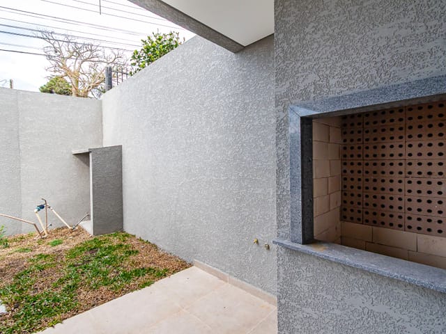 Sobrado com 173m² 3 quartos e 3 banheiros, à venda, no bairro Vista Alegre em Curitiba