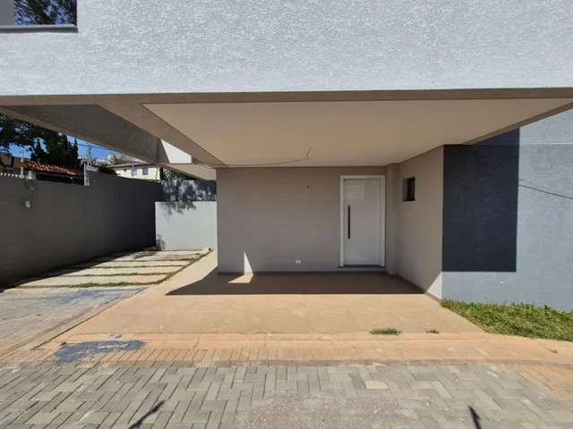 Sobrado com 173m² 3 quartos e 3 banheiros, à venda, no bairro Vista Alegre em Curitiba
