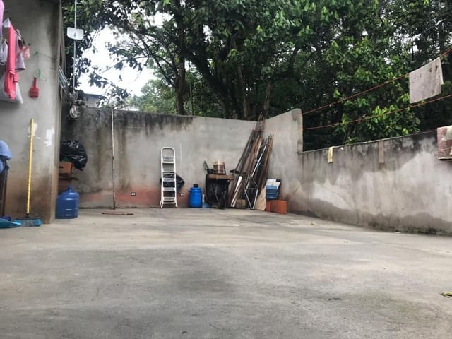 Sobrado com 200m² 6 quartos e 3 banheiros, à venda, no bairro Jardim Vitoria em Arujá