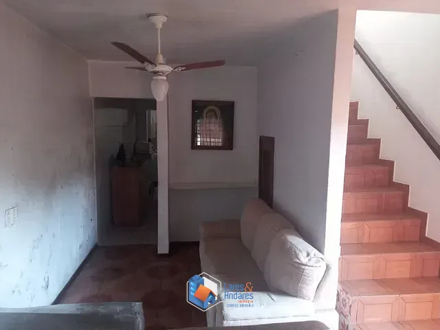 Sobrado com 294m² 3 quartos e 2 banheiros, à venda, no bairro Parque Arariba em São Paulo