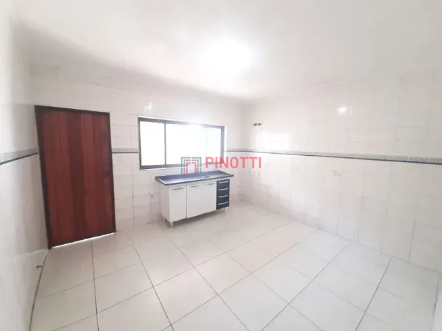 Sobrado 2 quartos e 2 banheiros, à venda ou para alugar, no bairro Jardim Nova Petrópolis em São Bernardo do Campo