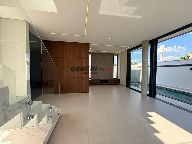Sobrado com 318m² 3 quartos e 5 banheiros, à venda, no bairro Jardim Residencial Sapezal em Indaiatuba