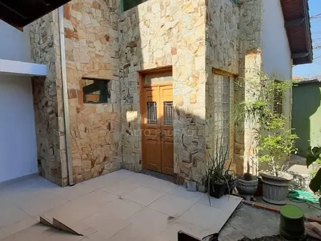 Sobrado com 200m² 3 quartos e 4 banheiros, para alugar, no bairro Vila Bocaina em Mauá