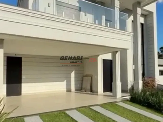 Sobrado com 360m² 3 quartos e 5 banheiros, à venda, no bairro Jardim Residencial Sapezal em Indaiatuba