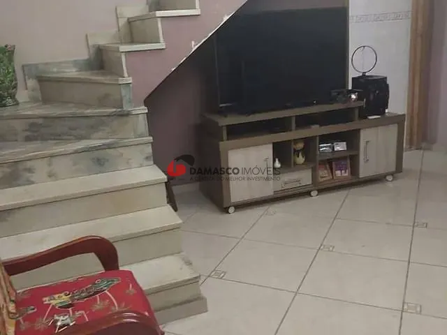 Sobrado com 121m² 2 quartos e 2 banheiros, à venda, no bairro Osvaldo Cruz em São Caetano do Sul