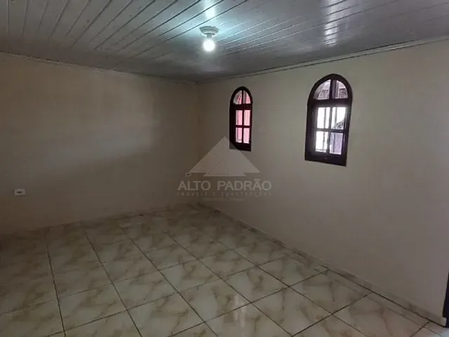 Sobrado com 140m² 3 quartos e 2 banheiros, à venda, no bairro Jardim Aracy em Mauá