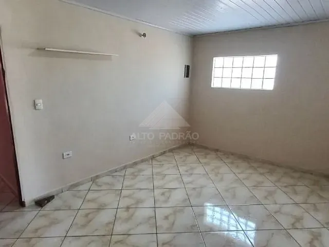 Sobrado com 140m² 3 quartos e 2 banheiros, à venda, no bairro Jardim Aracy em Mauá
