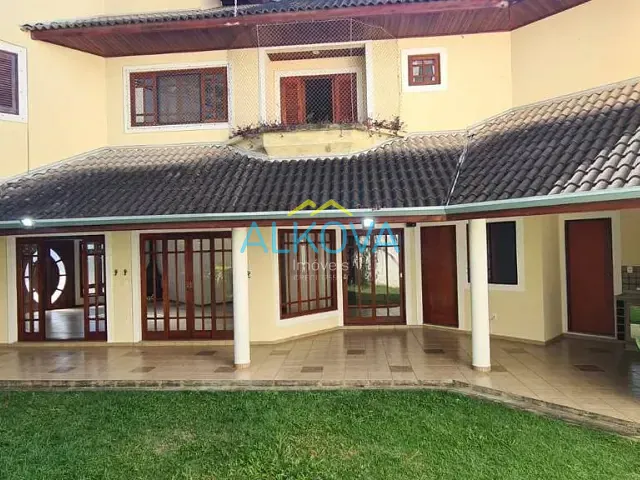 Sobrado com 320m² 3 quartos e 4 banheiros, à venda, no bairro Jardim San Marino em São José dos Campos