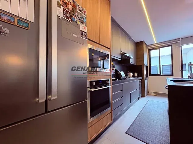 Sobrado com 300m² 4 quartos e 6 banheiros, à venda ou para alugar, no bairro Jardim Residencial Maria Dulce em Indaiatuba