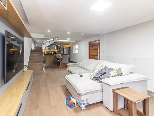 Sobrado com 196m² 3 quartos e 6 banheiros, à venda, no bairro Vila Guedes em São Paulo