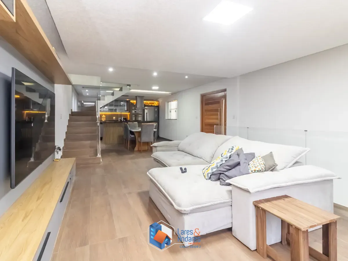 Sobrado, 3 quartos, 139 m² - Foto 1