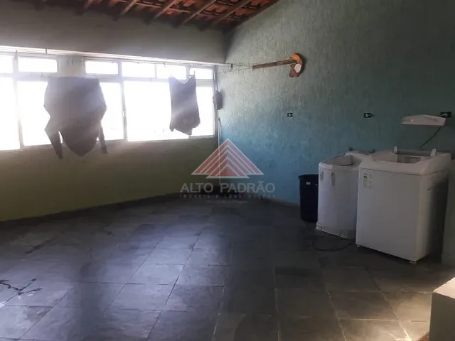 Sobrado com 125m² 3 quartos e 2 banheiros, à venda, no bairro Jardim Itapeva em Mauá