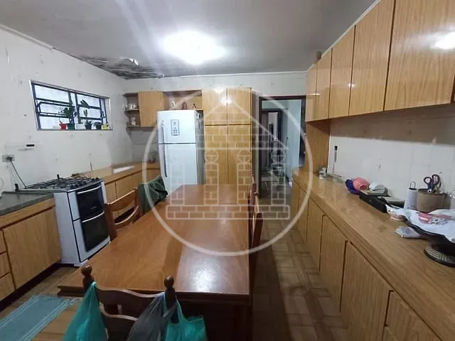 Sobrado com 160m² 3 quartos e 2 banheiros, à venda, no bairro Parque das Árvores em São Paulo