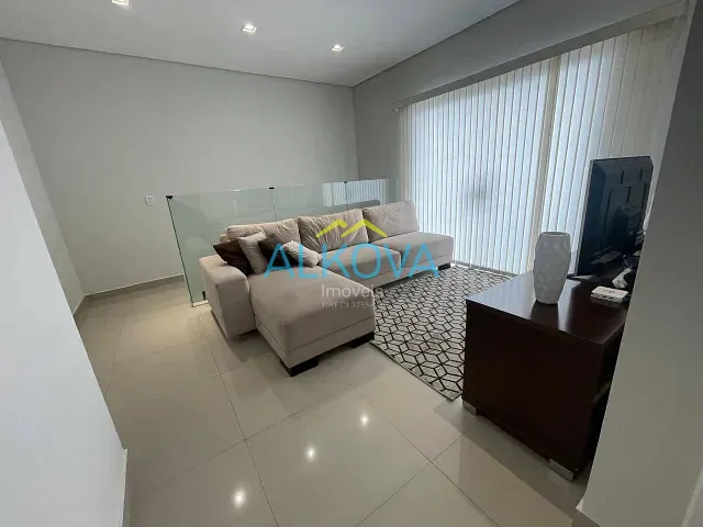 Sobrado com 252m² 3 quartos e 3 banheiros, à venda, no bairro Urbanova em São José dos Campos