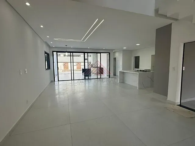 Sobrado com 492m² 3 quartos e 1 banheiro, à venda, no bairro Jardim Residencial Helvétia Park II em Indaiatuba