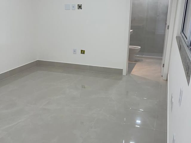 Sobrado com 450m² 3 quartos e 5 banheiros, à venda, no bairro Manguinhos em Serra