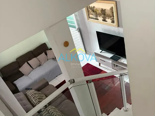 Sobrado com 125m² 3 quartos e 3 banheiros, à venda, no bairro Jardim Torrão de Ouro em São José dos Campos