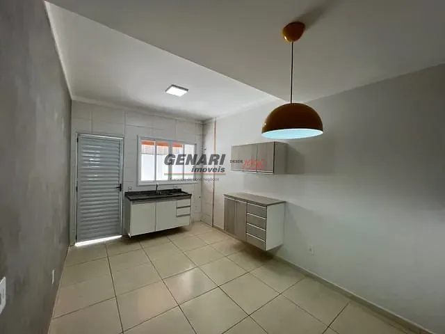Sobrado com 125m² 2 quartos e 3 banheiros, à venda, no bairro Jardim Nely em Indaiatuba