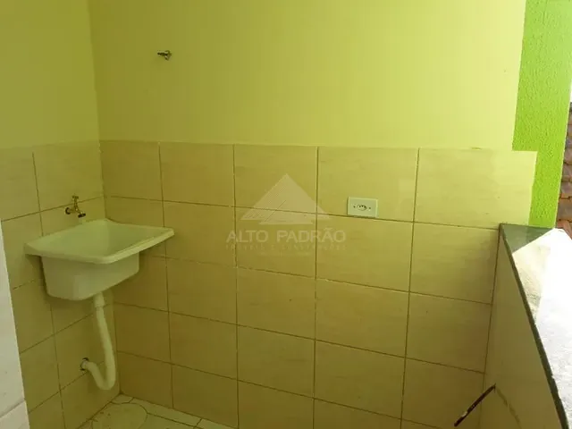 Sobrado com 63m² 2 quartos e 2 banheiros, à venda, no bairro Jardim Santa Lídia em Mauá