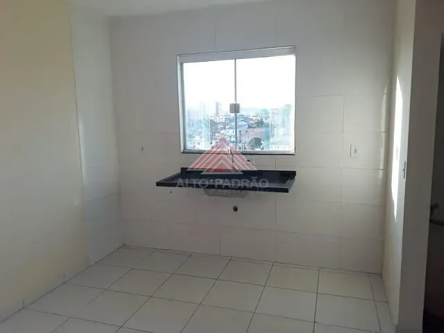 Sobrado com 63m² 2 quartos e 2 banheiros, à venda, no bairro Jardim Santa Lídia em Mauá