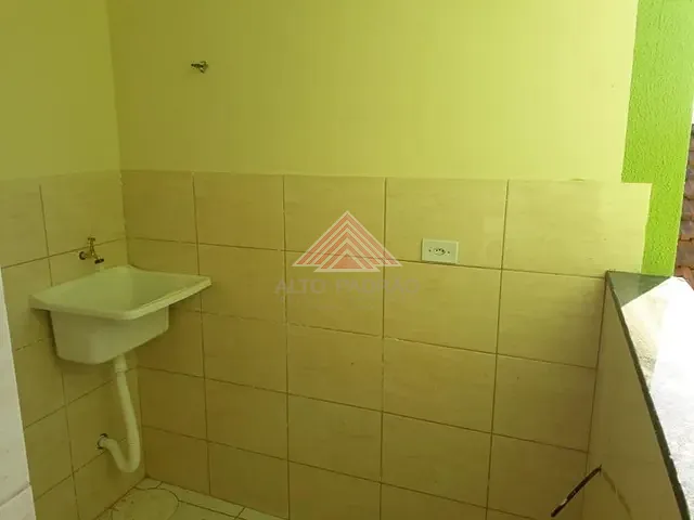 Sobrado com 63m² 2 quartos e 2 banheiros, à venda, no bairro Jardim Santa Lídia em Mauá