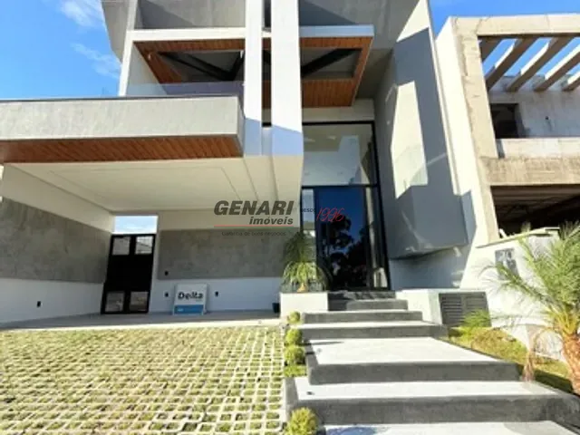 Sobrado com 360m² 3 quartos e 6 banheiros, à venda, no bairro Jardim Villa Sapezal em Indaiatuba