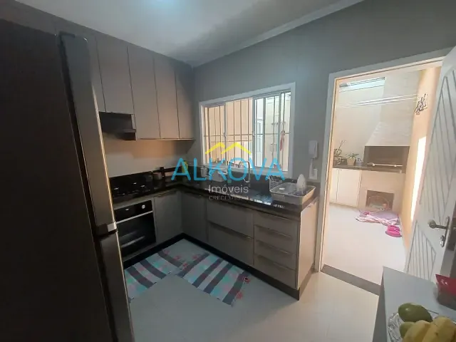 Sobrado com 100m² 2 quartos e 3 banheiros, à venda, no bairro Residencial de Ville em São José dos Campos