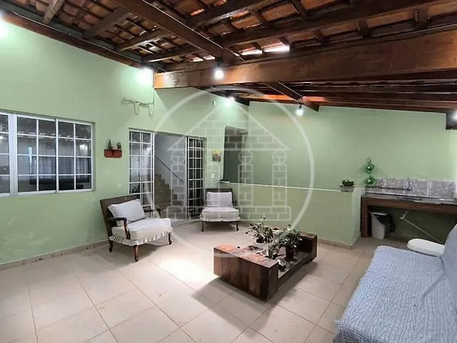 Sobrado com 200m² 3 quartos e 4 banheiros, à venda, no bairro Jardim dos Bichinhos em São Paulo